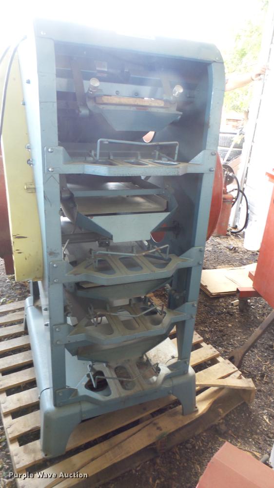 image for item EB9245 Carter-Day dockage tester