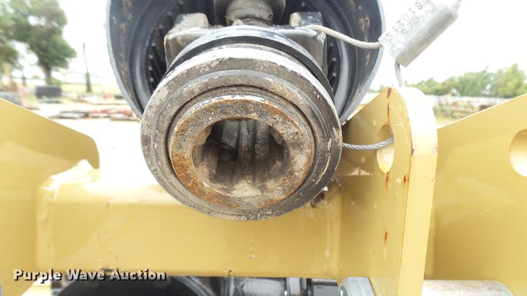 image for item EB9384 Land Pride FM2572 flail mower