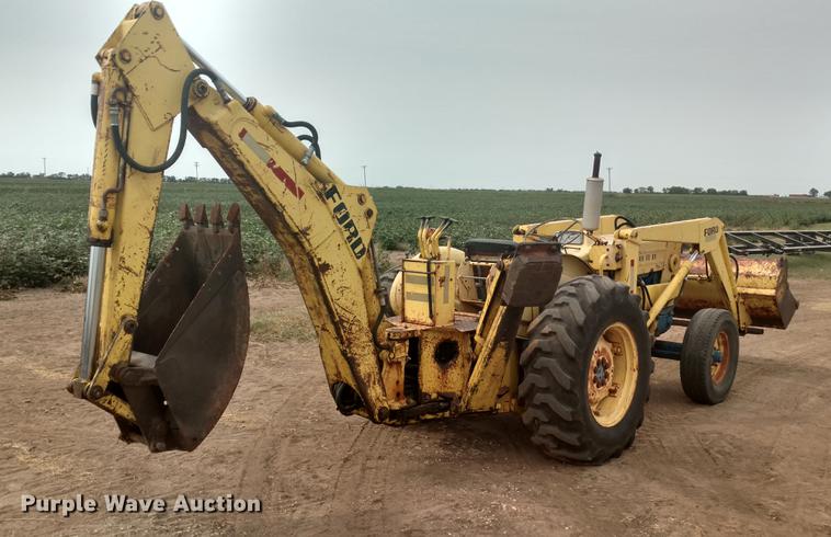 image for item G1437 Ford 3500 tractor