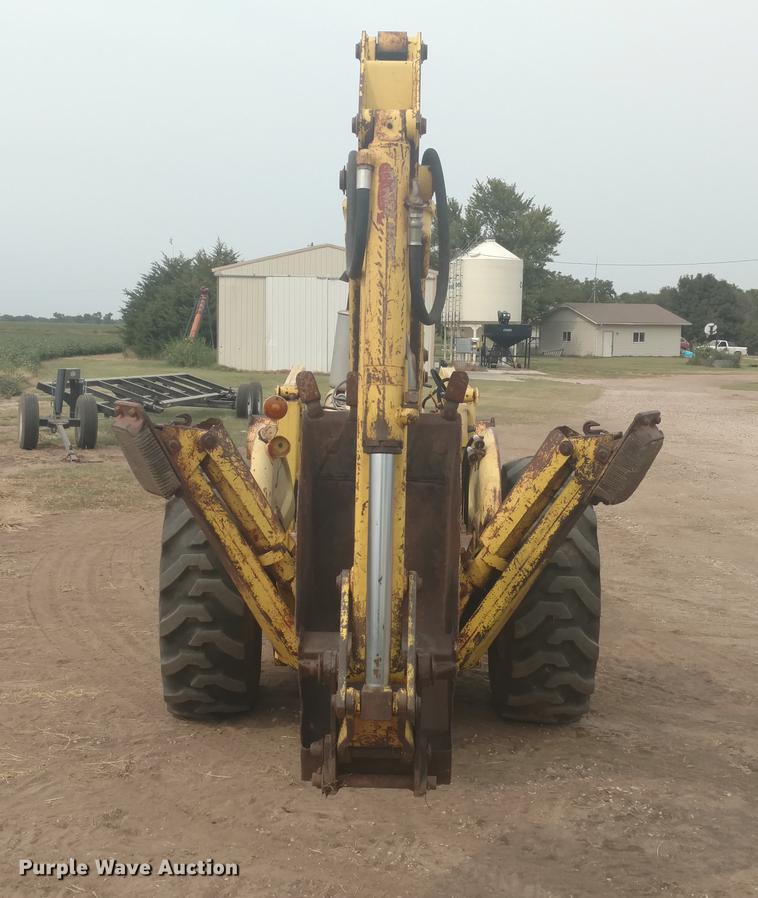 image for item G1437 Ford 3500 tractor