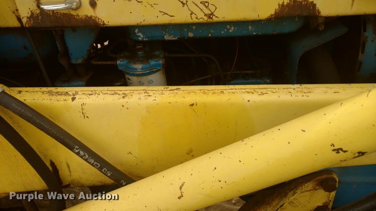 image for item G1437 Ford 3500 tractor