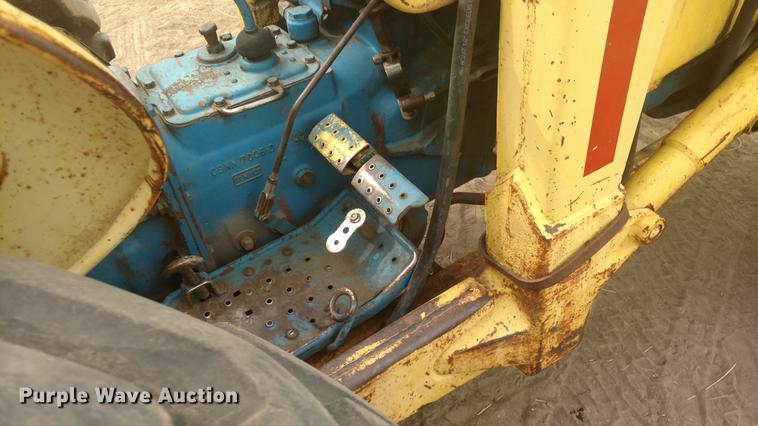 image for item G1437 Ford 3500 tractor