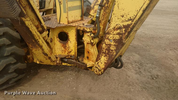 image for item G1437 Ford 3500 tractor