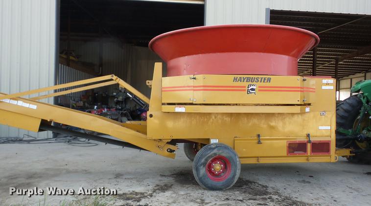 image for item K6401 HayBuster Big Bite H1000 bale processor