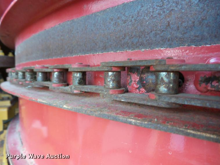 image for item K6401 HayBuster Big Bite H1000 bale processor