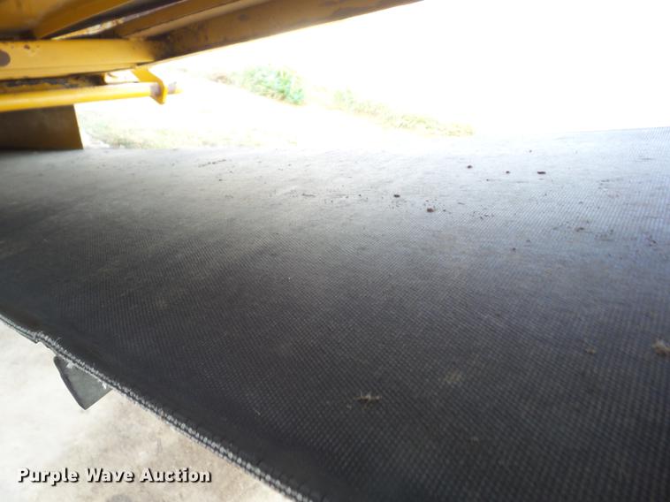 image for item K6401 HayBuster Big Bite H1000 bale processor