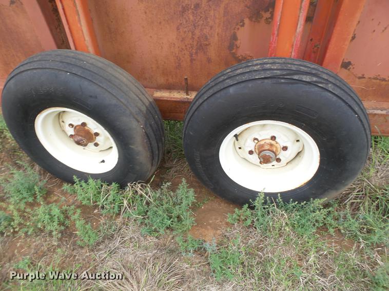 image for item L6655 CMC 3273 cotton module builder