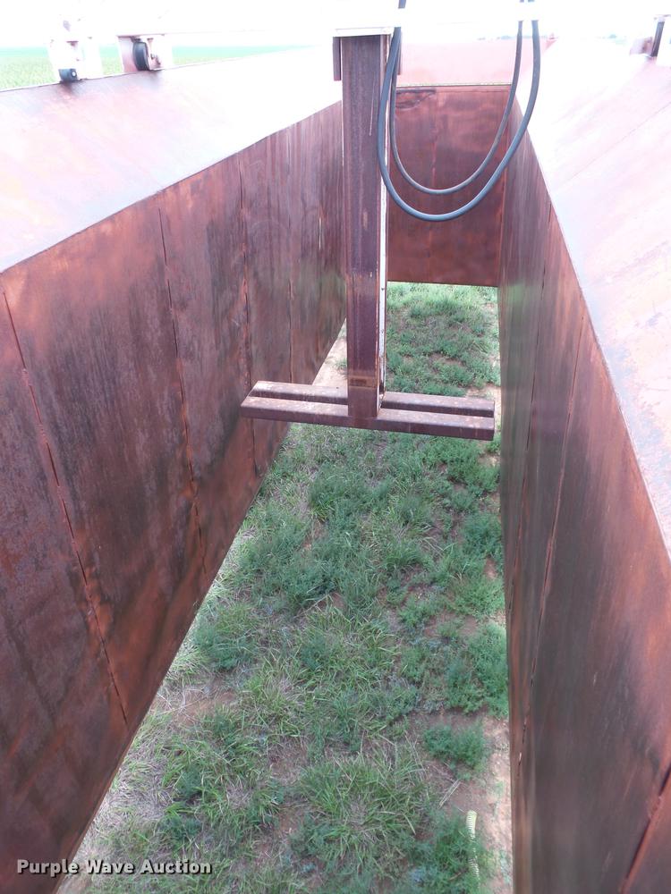 image for item L6655 CMC 3273 cotton module builder