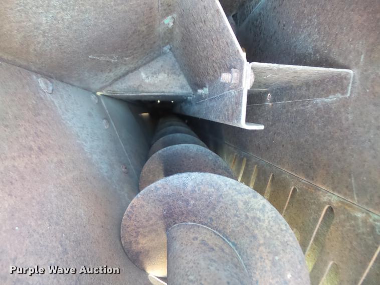 image for item DA6391 John Deere 101 corn picker