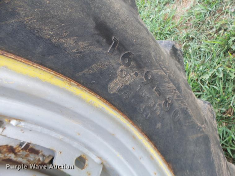 image for item DB1436 Massey-Ferguson 85 tractor