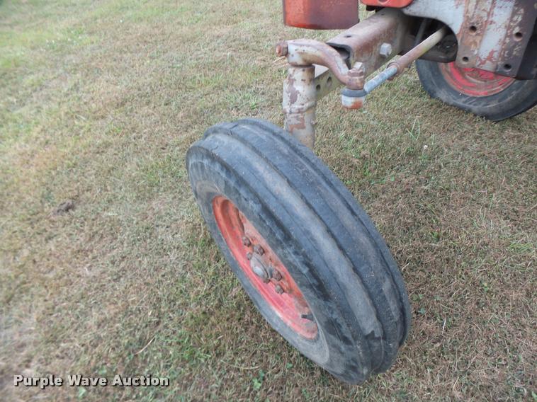 image for item DB1436 Massey-Ferguson 85 tractor