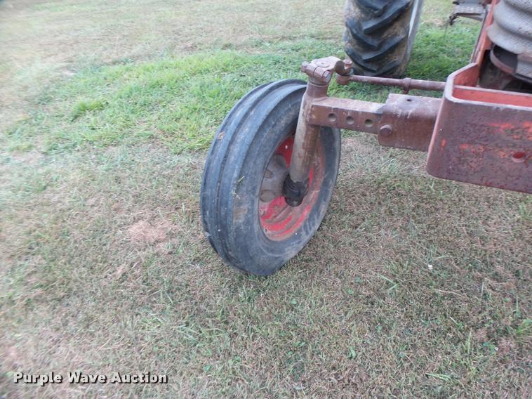 image for item DB1436 Massey-Ferguson 85 tractor