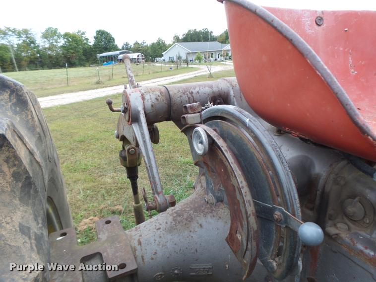 image for item DB1436 Massey-Ferguson 85 tractor