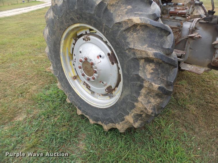 image for item DB1436 Massey-Ferguson 85 tractor