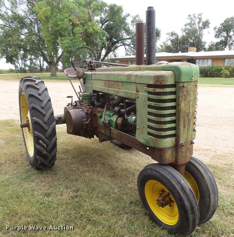 image for item DC3820 1941 John Deere A tractor