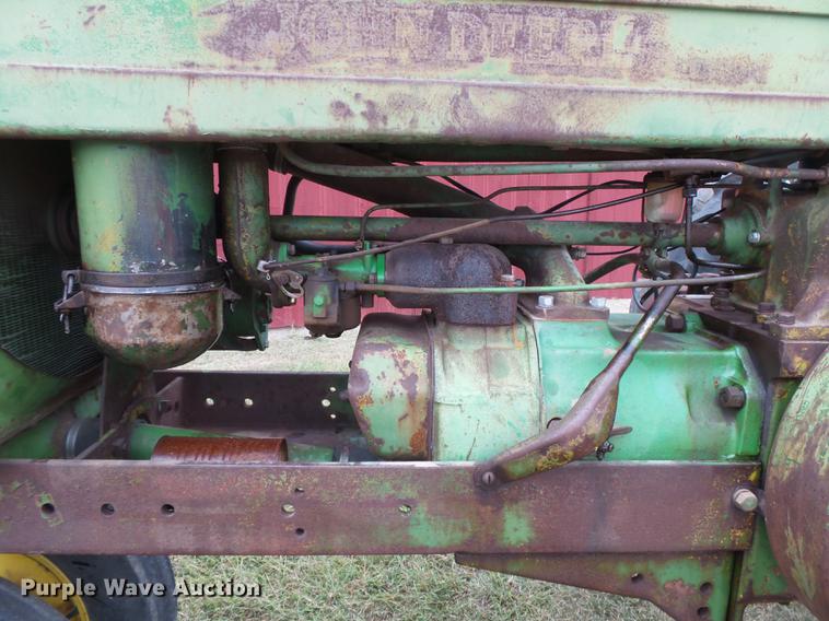image for item DC3820 1941 John Deere A tractor