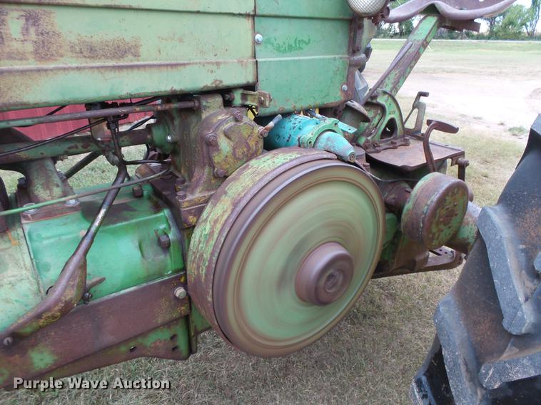 image for item DC3820 1941 John Deere A tractor