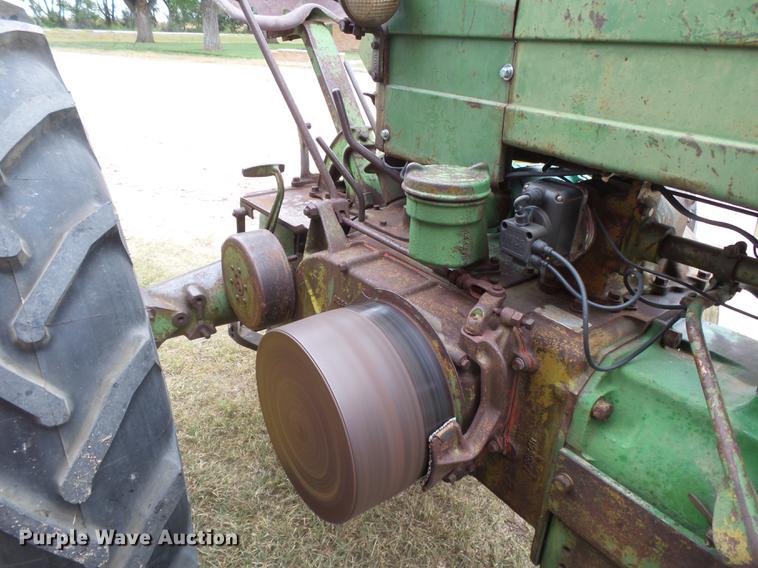 image for item DC3820 1941 John Deere A tractor