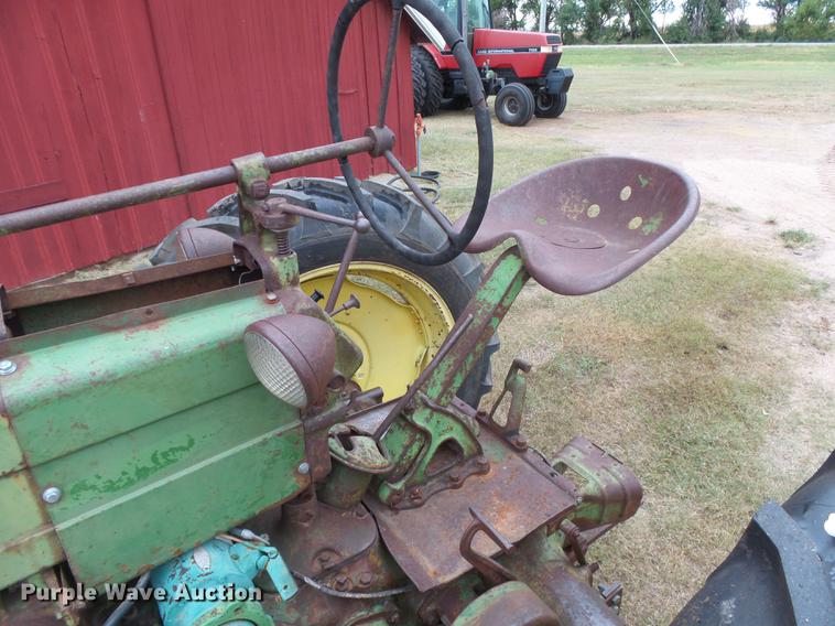 image for item DC3820 1941 John Deere A tractor