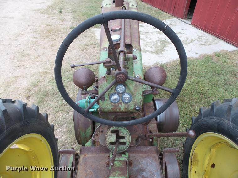 image for item DC3820 1941 John Deere A tractor