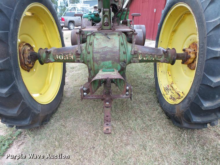 image for item DC3820 1941 John Deere A tractor