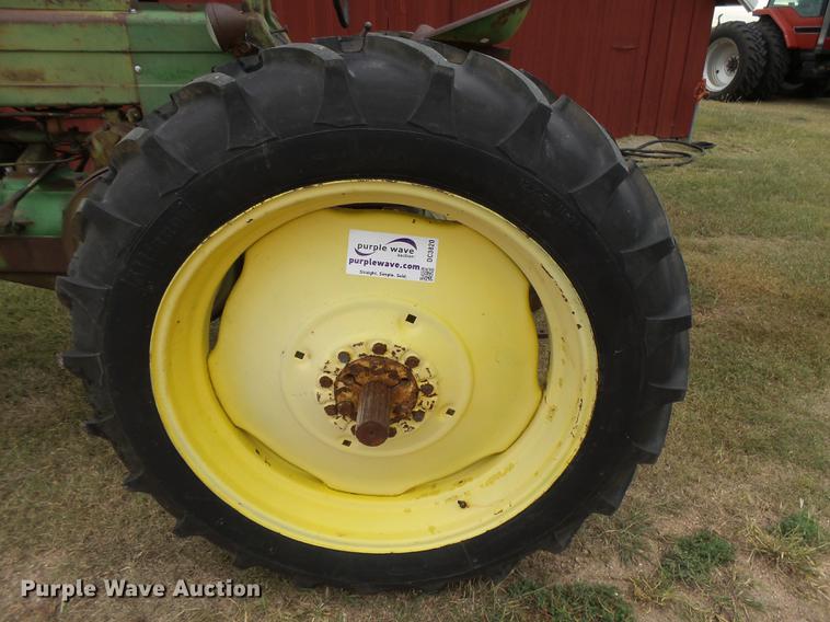 image for item DC3820 1941 John Deere A tractor