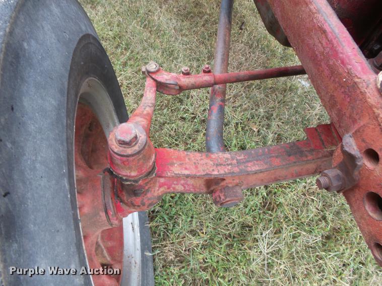 image for item DC3821 1954 International WD Super 9 tractor