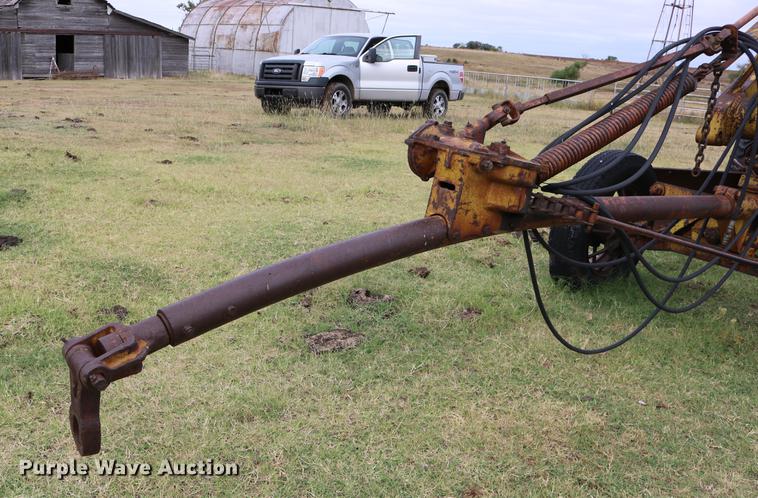 image for item DD0067 Caterpillar 66 grader