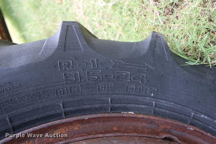 image for item DD0067 Caterpillar 66 grader