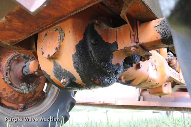 image for item DD0132 1948 Mccormick Farmall M tractor