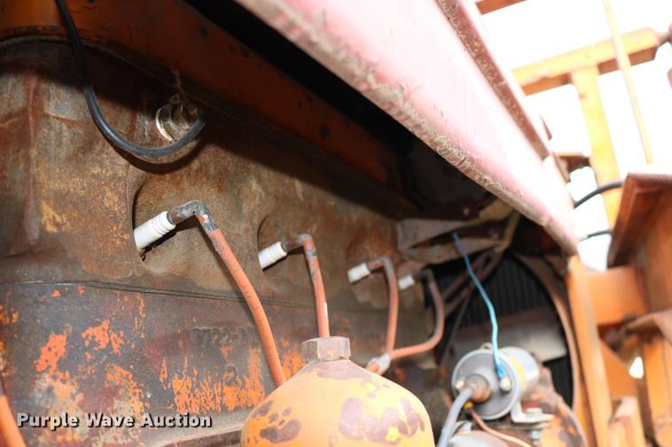 image for item DD0132 1948 Mccormick Farmall M tractor