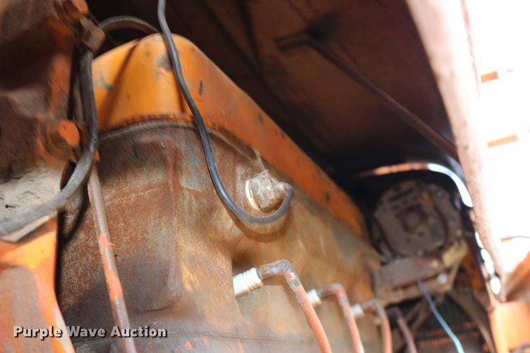 image for item DD0132 1948 Mccormick Farmall M tractor