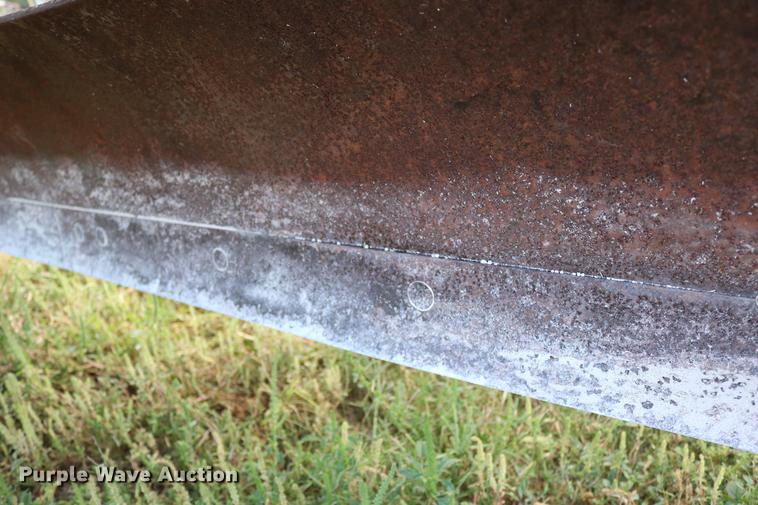 image for item DD0132 1948 Mccormick Farmall M tractor