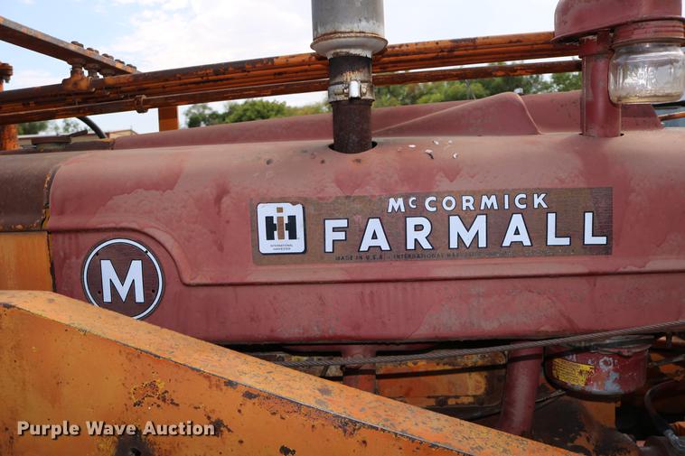 image for item DD0132 1948 Mccormick Farmall M tractor