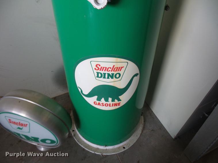 image for item DD1500 Sinclair fuel pump