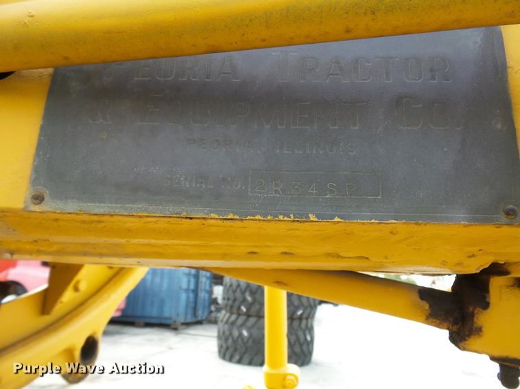 image for item DD1505 Caterpillar 212 motor grader