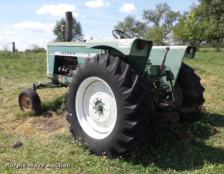 image for item DD1538 Oliver 1800 tractor