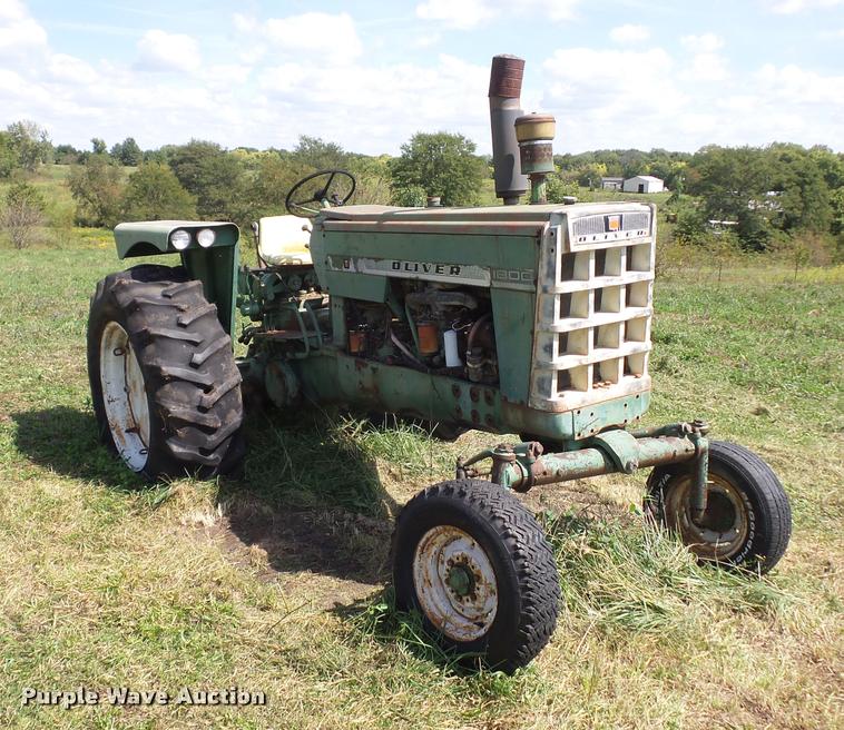 image for item DD1538 Oliver 1800 tractor