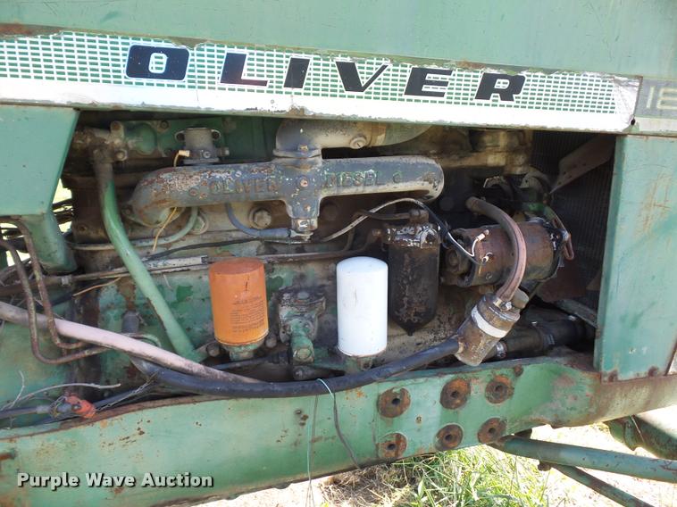 image for item DD1538 Oliver 1800 tractor