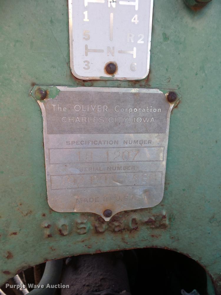 image for item DD1538 Oliver 1800 tractor