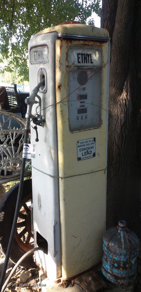 image for item DD2091 The Part-Tee Company fuel pump