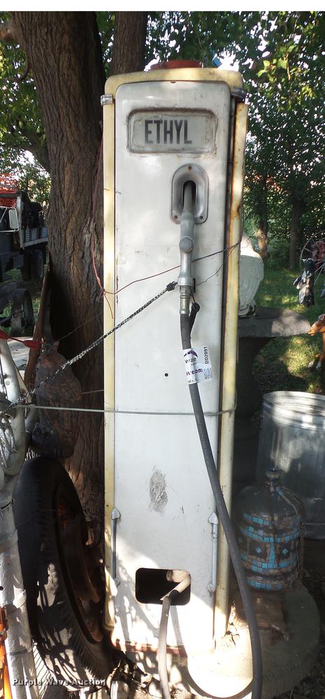 image for item DD2091 The Part-Tee Company fuel pump