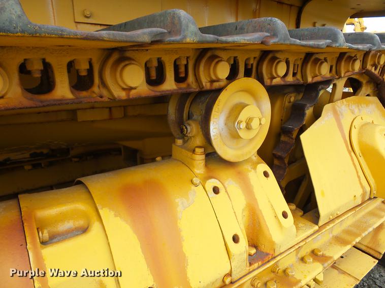 image for item DD2123 Caterpillar Thirty Five crawler tractor