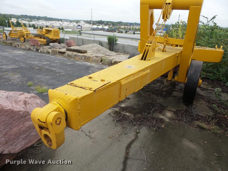 image for item DD2124 Caterpillar ripper