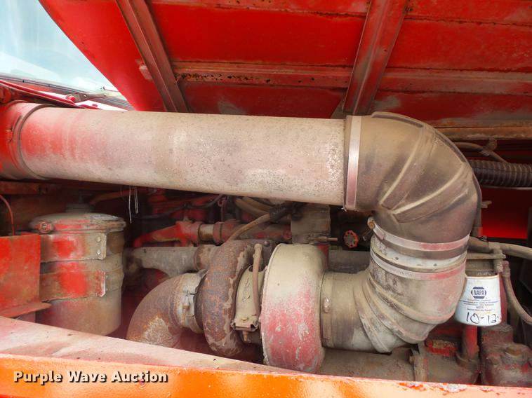 image for item DD2126 1975 Mack semi truck