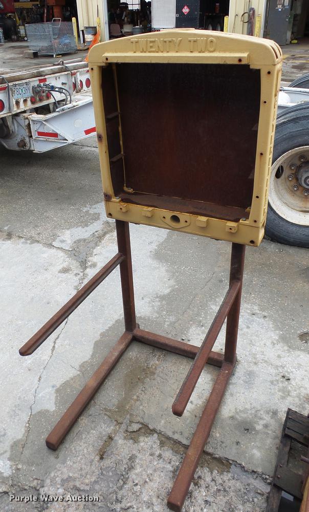 image for item DD2132 Caterpillar Twenty-Two hard nose display