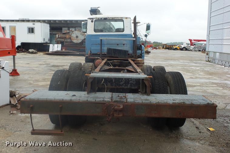 image for item DD2134 1969 Mack DM607S truck cab and chassis