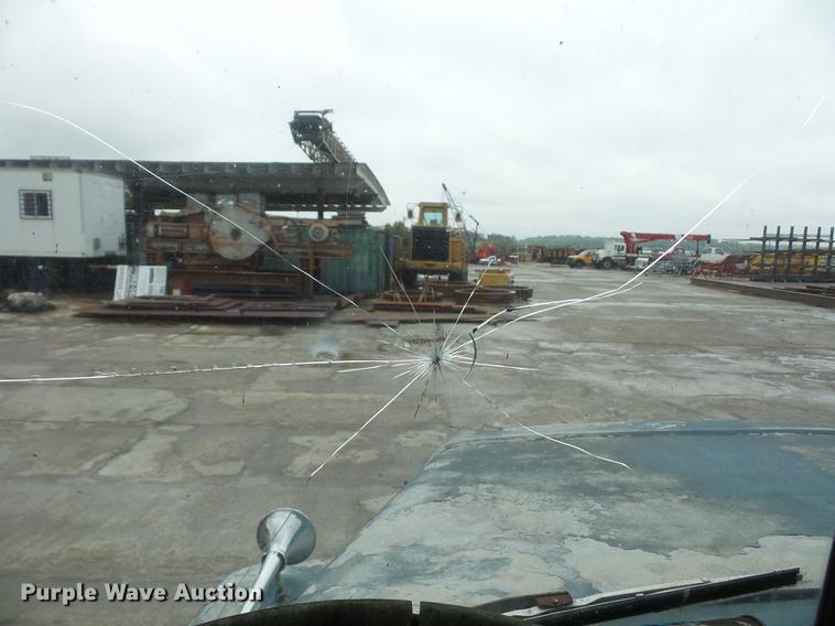 image for item DD2134 1969 Mack DM607S truck cab and chassis