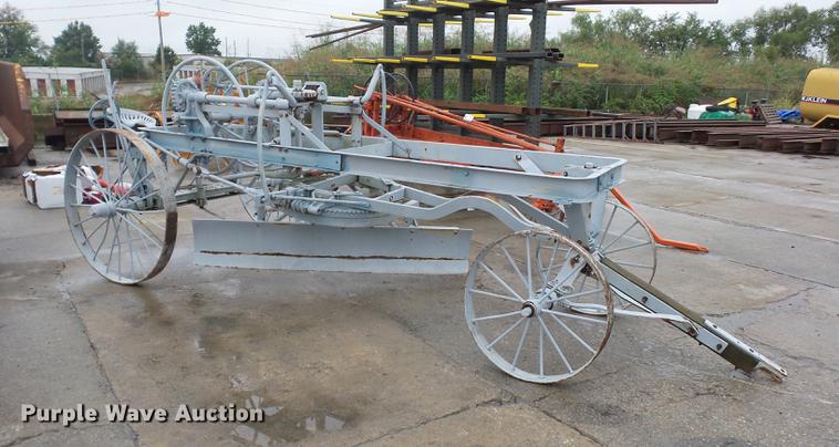 image for item DD2141 1920 Smith & Sons grader