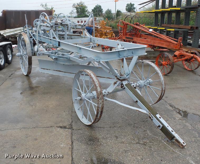 image for item DD2141 1920 Smith & Sons grader
